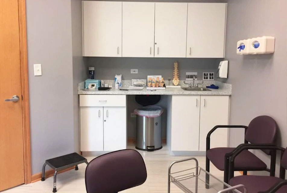 treatment room of diabetic neuropathy treatment center in Willowbrook